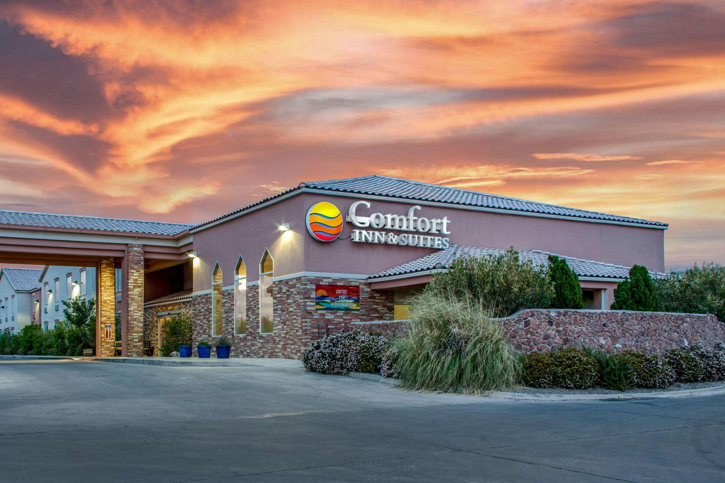 Comfort Inn & Suites I-25 Near Spaceport America Truth or Consequences Exterior photo